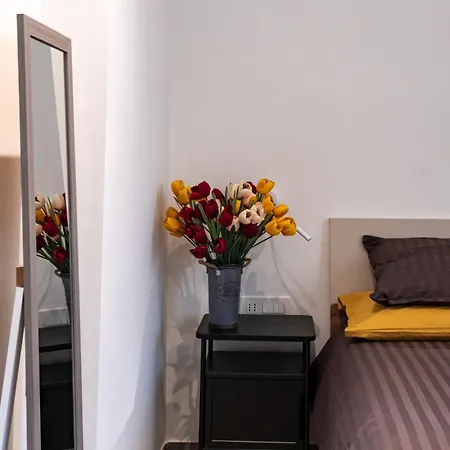Tw-roman Holidays 4*